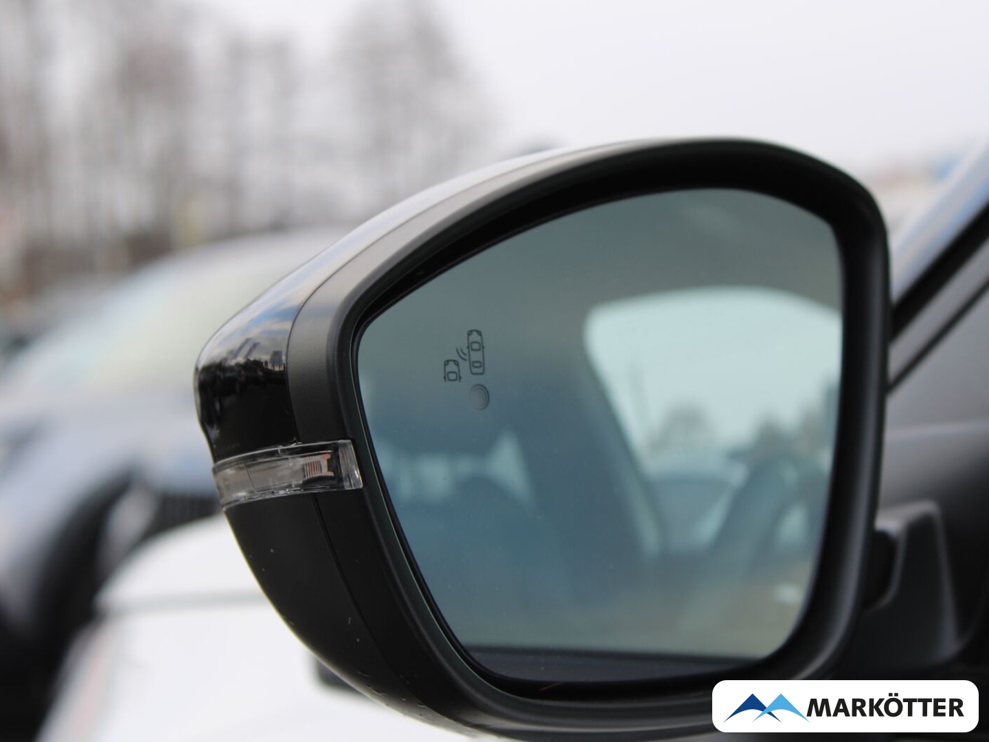 Fahrzeugabbildung Peugeot 2008 e- GT ACC/RFK/PDC/LED/SHZ/Navi