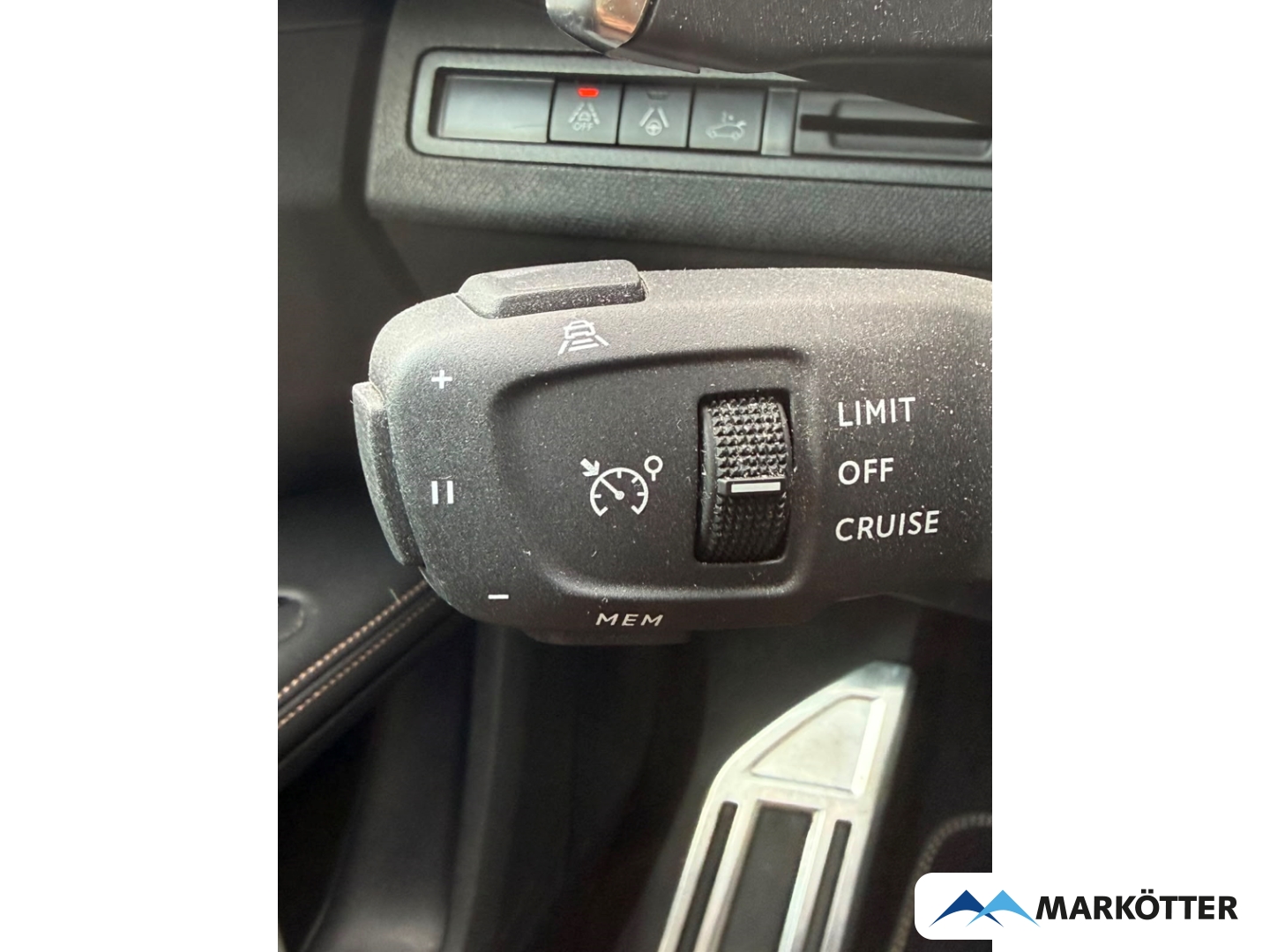 Fahrzeugabbildung Peugeot 5008 GT 7-Sitzer ACC/CAM/DAB/LED/NAVI/SHZ/