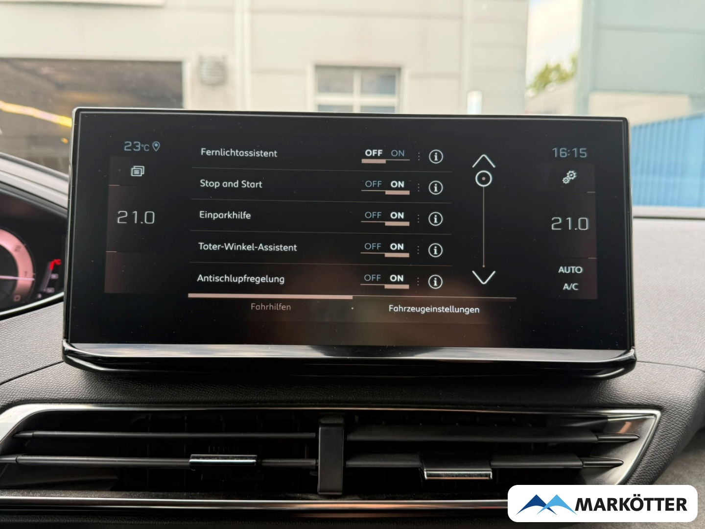 Fahrzeugabbildung Peugeot 5008 GT 7-Sitzer ACC/CAM/DAB/LED/NAVI/SHZ/