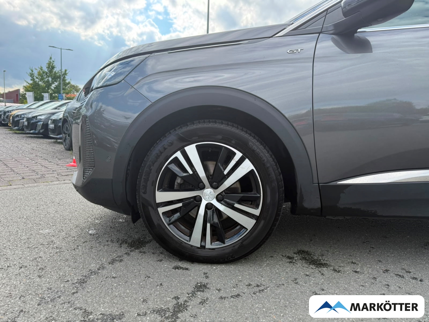 Fahrzeugabbildung Peugeot 5008 GT 7-Sitzer ACC/CAM/DAB/LED/NAVI/SHZ/