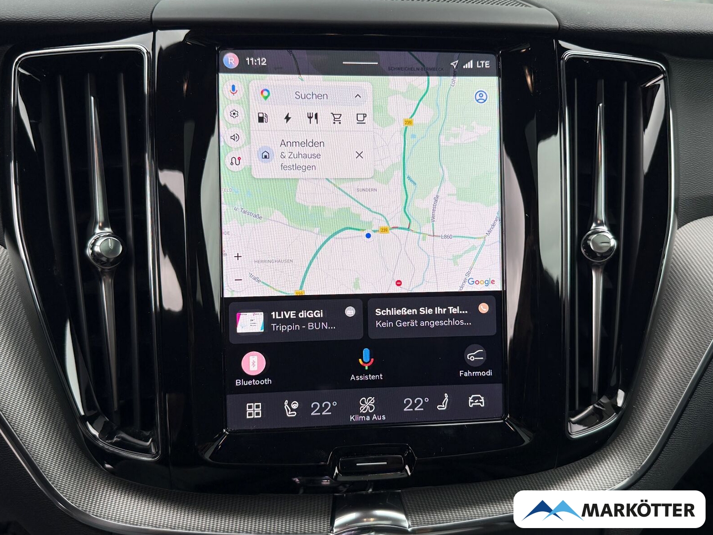 Fahrzeugabbildung Volvo XC60 Plus Black Edition Recharge Plug-In Hybrid AWD/SHZ/LRHZ/FSHZ/LED