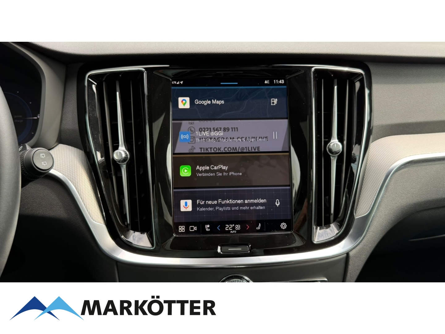 Fahrzeugabbildung Volvo V60 T6 Recharge AWD Plus Dark BLIS/CAM/PANO/AHK