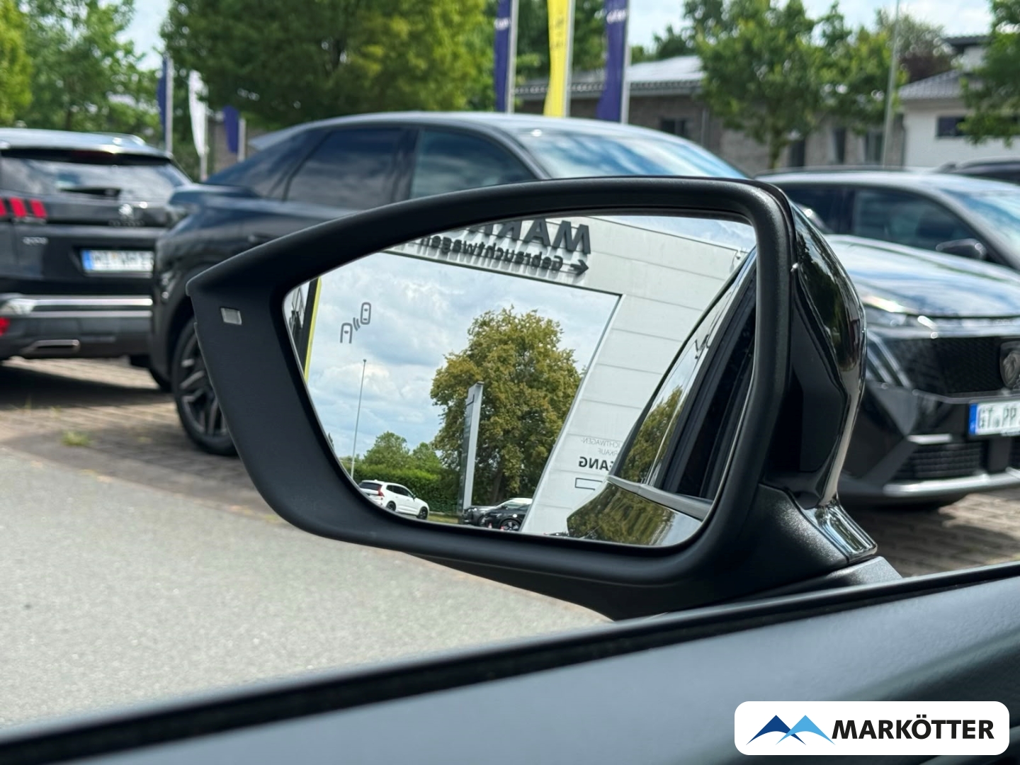 Fahrzeugabbildung SEAT Ateca 1.5 TSI ACT FR CAM/SH/LED/BLIS/NAV/PANO