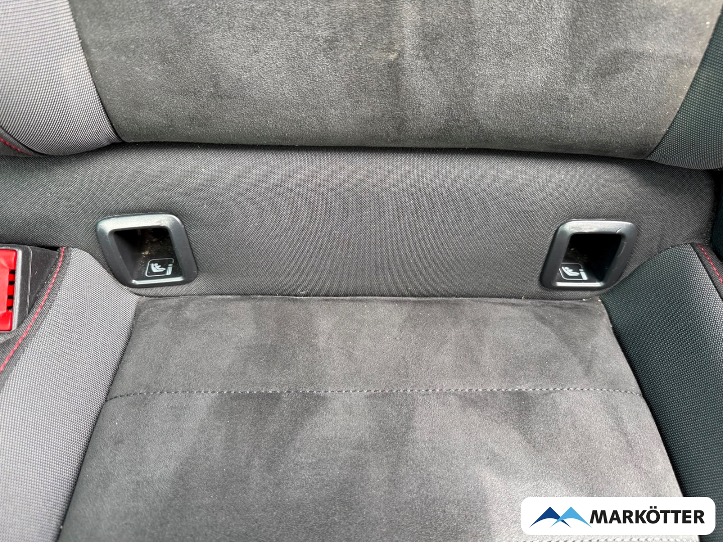Fahrzeugabbildung SEAT Ateca 1.5 TSI ACT FR CAM/SH/LED/BLIS/NAV/PANO