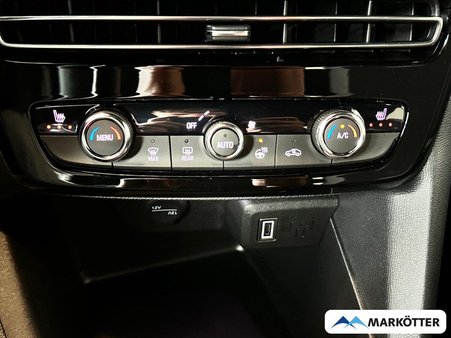 Fahrzeugabbildung Opel Mokka-e Edition **VORLAUFFAHRZEUG** +Allwetter+Shz+Lhz+11kw
