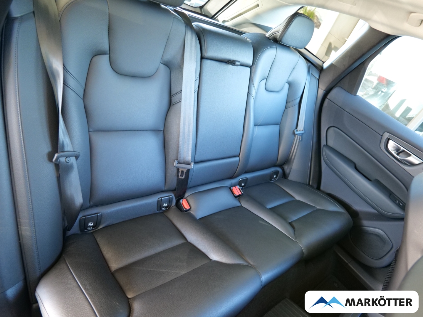 Fahrzeugabbildung Volvo XC60 T6 Twin Engine Plus Bright /ACC/BLIS/Sthzg/