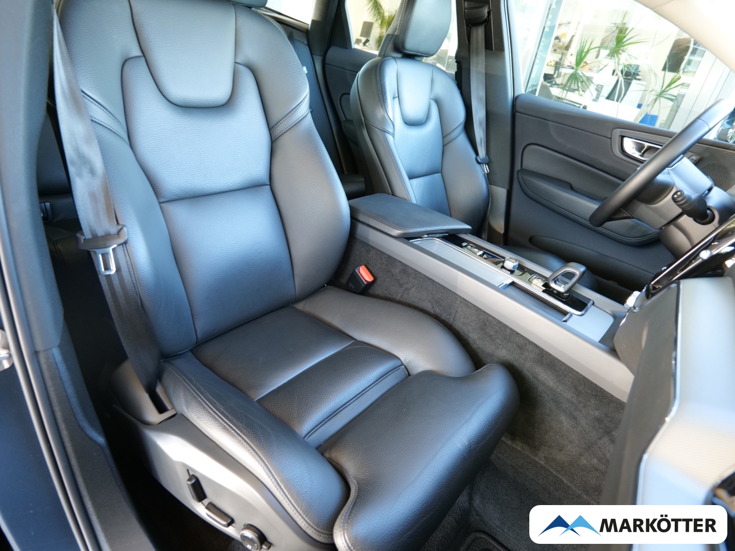 Fahrzeugabbildung Volvo XC60 T6 Twin Engine Plus Bright /ACC/BLIS/Sthzg/