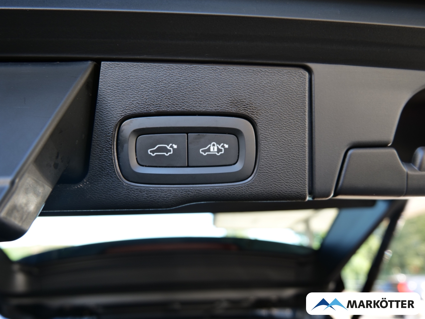 Fahrzeugabbildung Volvo XC60 T6 Twin Engine Plus Bright /ACC/BLIS/Sthzg/