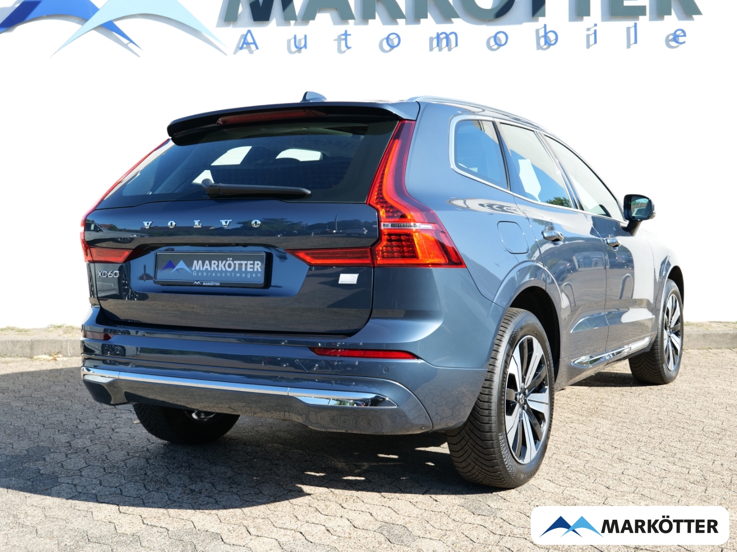 Fahrzeugabbildung Volvo XC60 T6 Twin Engine Plus Bright /ACC/BLIS/Sthzg/