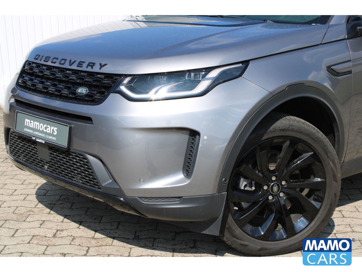 Fahrzeugabbildung Land Rover Discovery Sport D165 HSE/HUD/AHK/BLACK P./20 Zoll