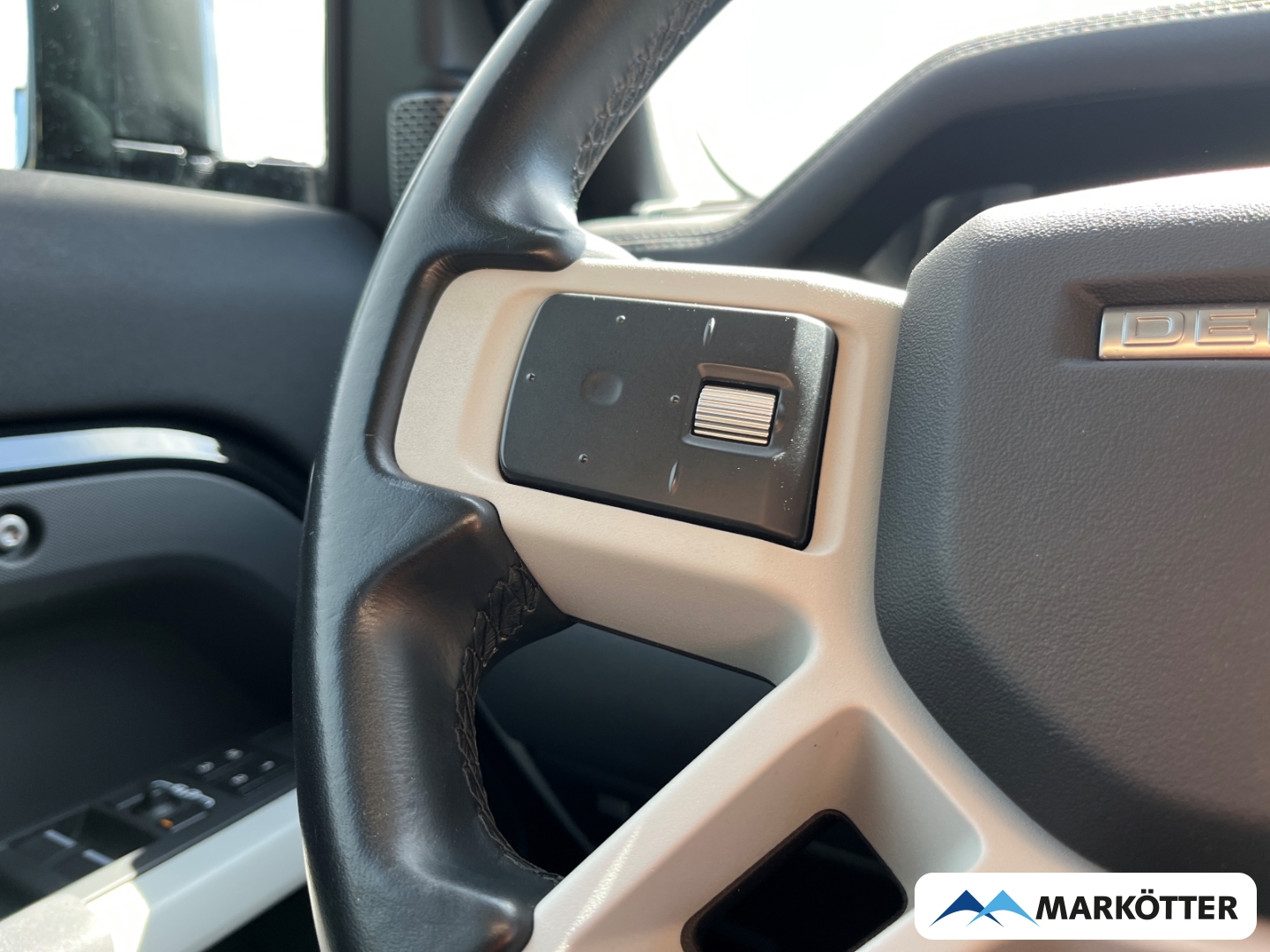 Fahrzeugabbildung Land Rover Defender 110 XS Edition/Pano/Keyless/360°/Memory