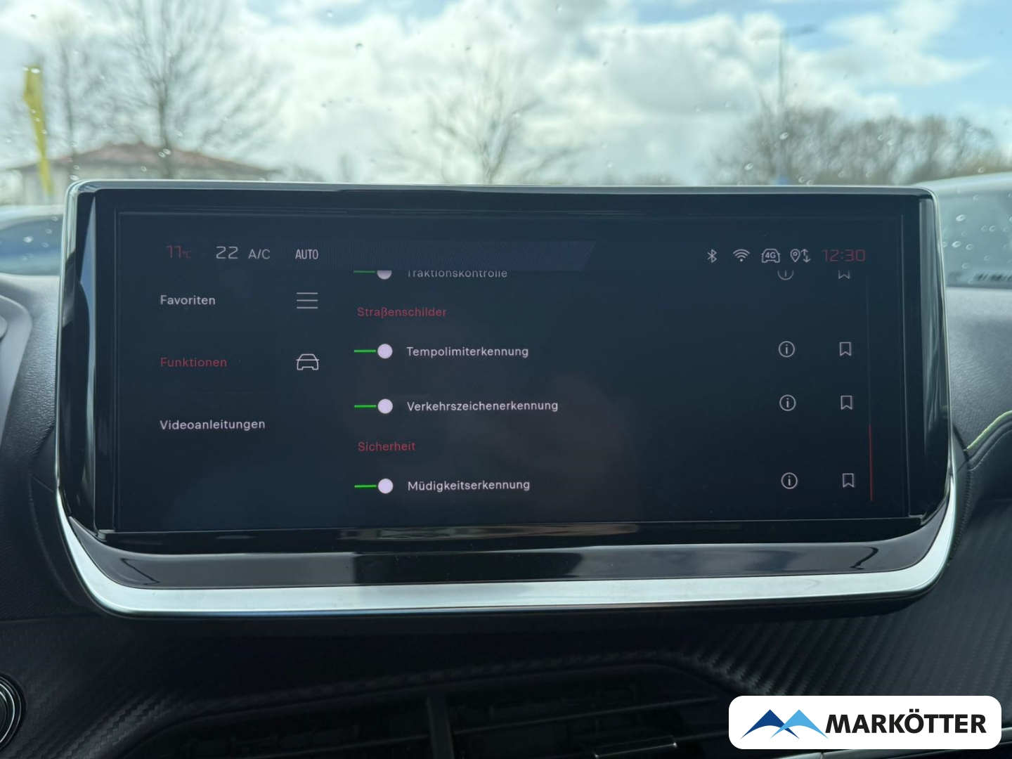 Fahrzeugabbildung Peugeot 2008 GT CAM/SHZ/LED/ALLWETTER/MASSAGE/ALCANTARA