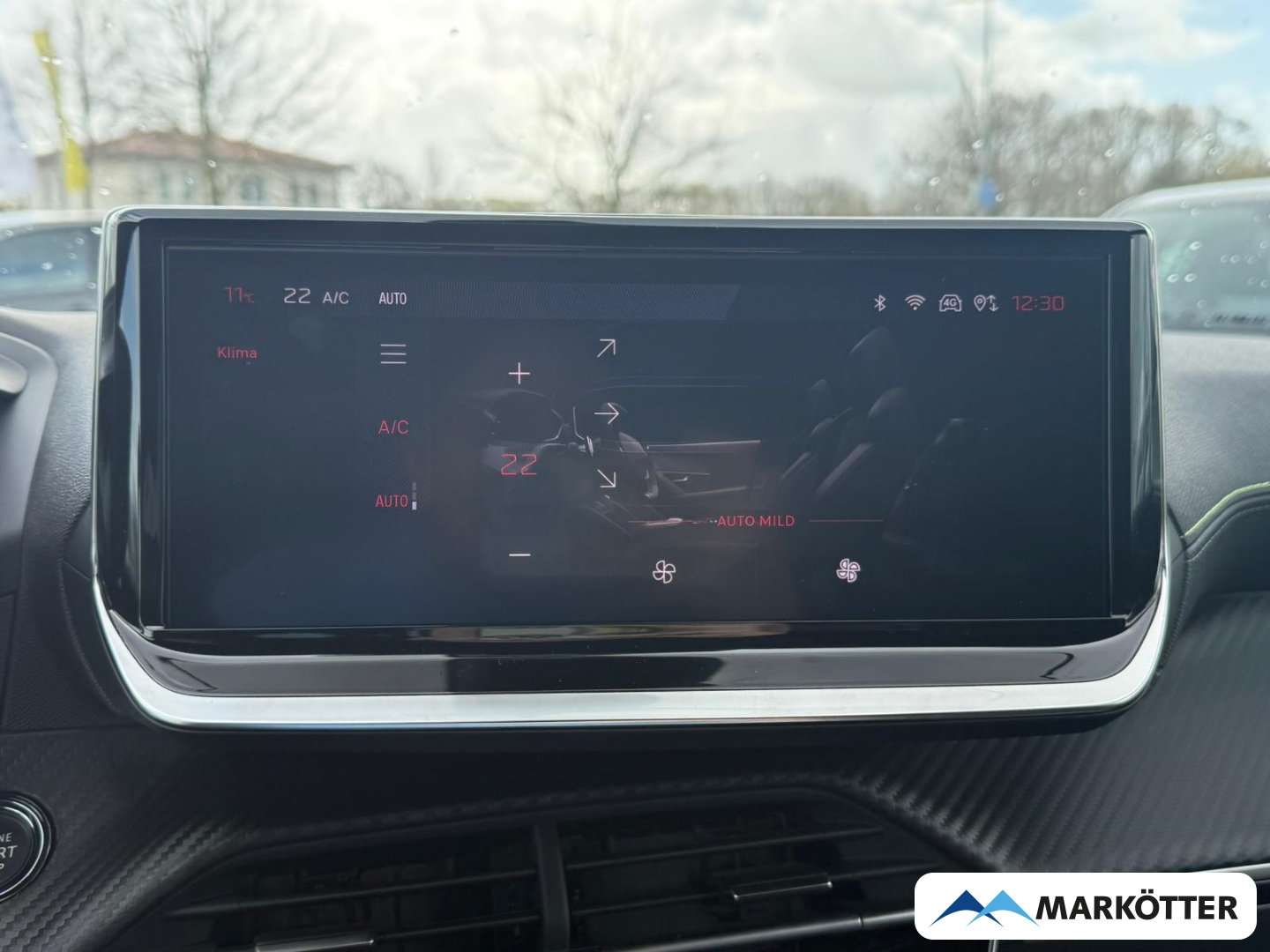 Fahrzeugabbildung Peugeot 2008 GT CAM/SHZ/LED/ALLWETTER/MASSAGE/ALCANTARA