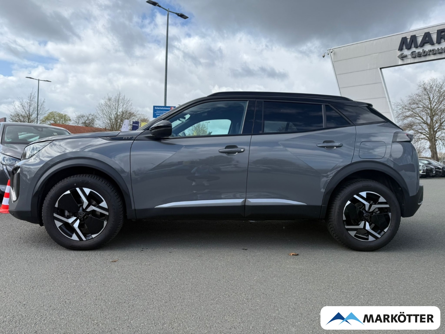 Fahrzeugabbildung Peugeot 2008 GT CAM/SHZ/LED/ALLWETTER/MASSAGE/ALCANTARA