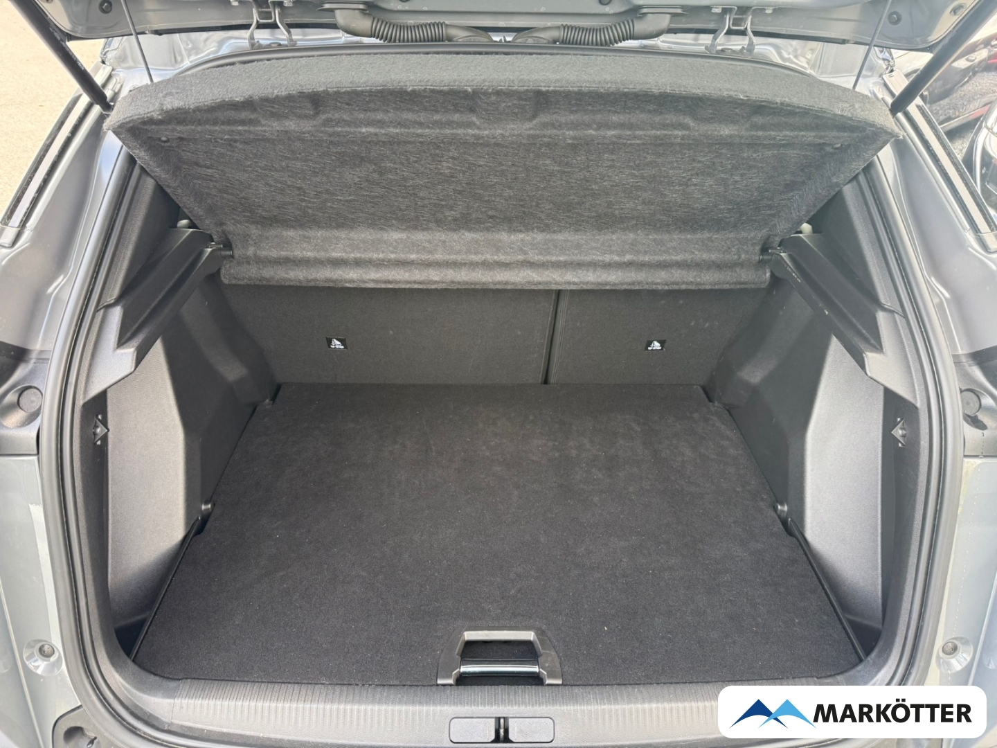Fahrzeugabbildung Peugeot 2008 GT CAM/SHZ/LED/ALLWETTER/MASSAGE/ALCANTARA