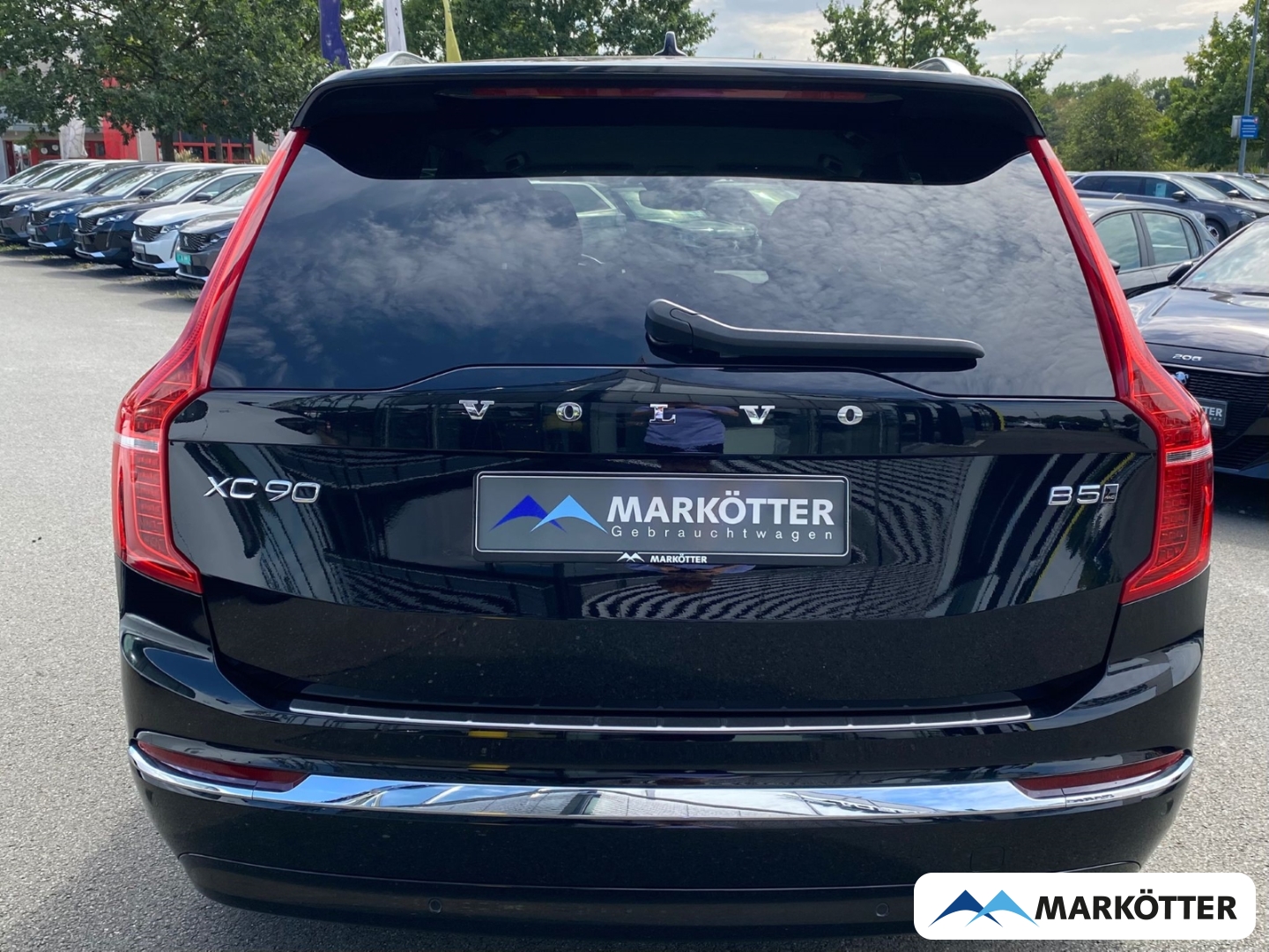 Fahrzeugabbildung Volvo XC90 B5 AWD Plus Bright 7-Sitzer ACC/BLIS/H&K