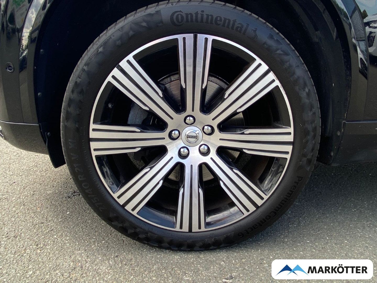Fahrzeugabbildung Volvo XC90 B5 AWD Plus Bright 7-Sitzer ACC/BLIS/H&K