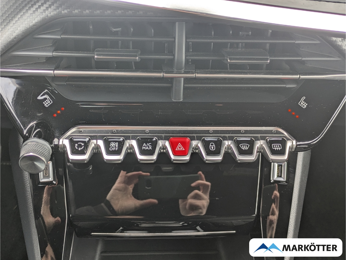 Fahrzeugabbildung Peugeot 208 GT SHZ/CAM/NAVI/PDC