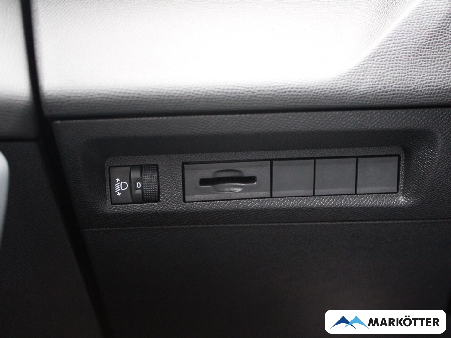 Fahrzeugabbildung Peugeot 308 SW Allure