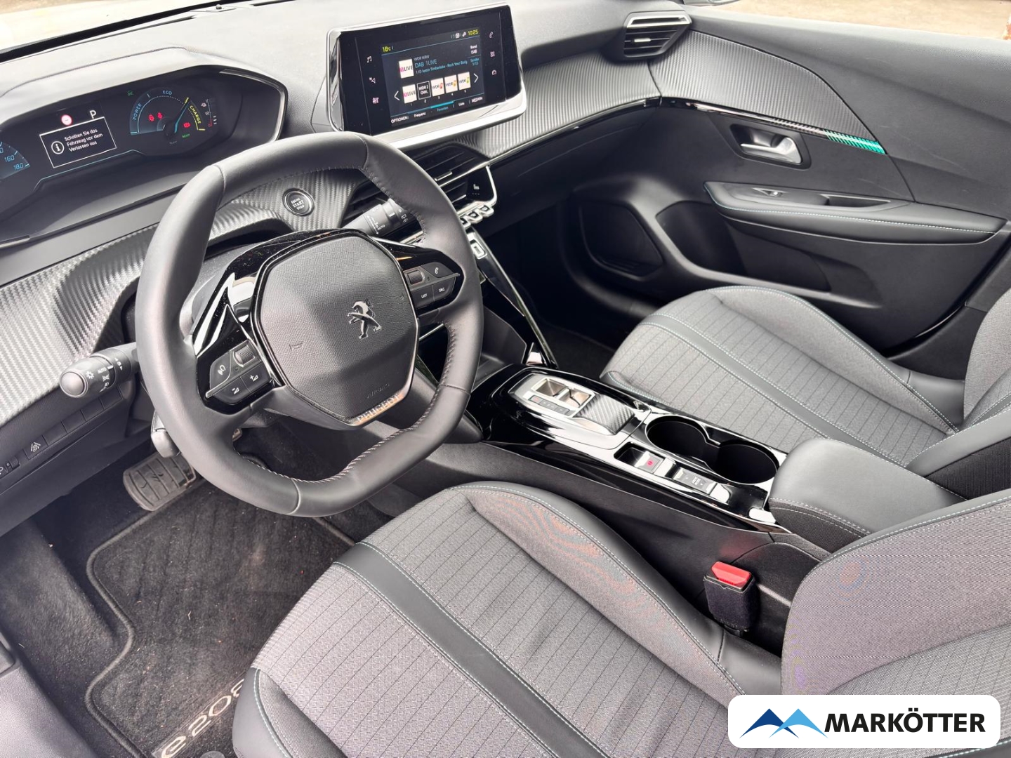 Fahrzeugabbildung Peugeot 208 e- Allure SHZ/NAVI/KLIMA/PDC/APPLE/DAB